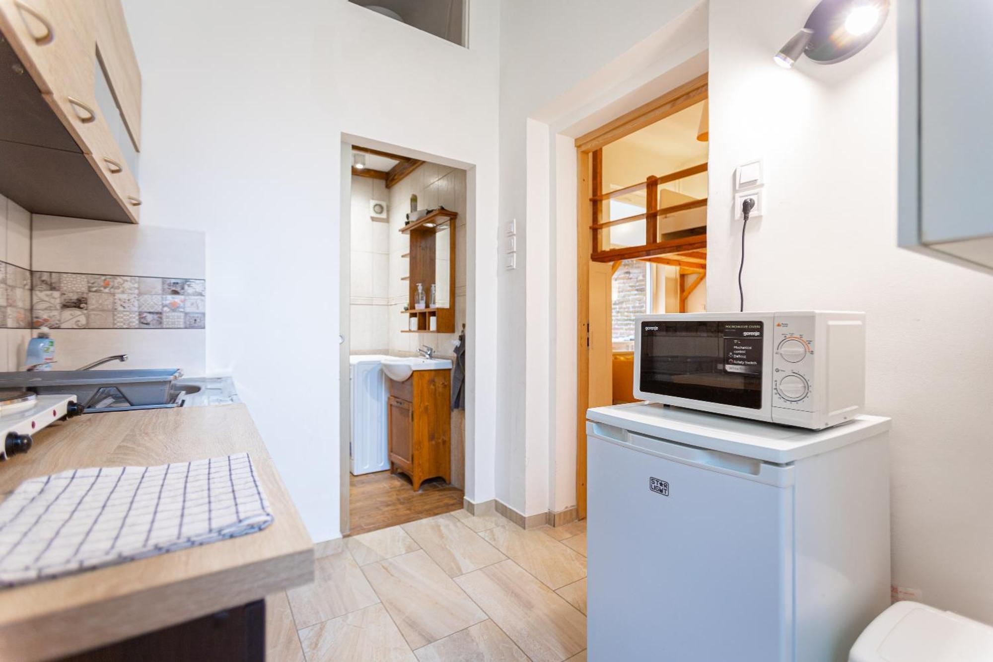 Cosy Flat With Balcony Leilighet Budapest Eksteriør bilde